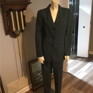 Gorge Armani L E Collezioni Green Pant Suit